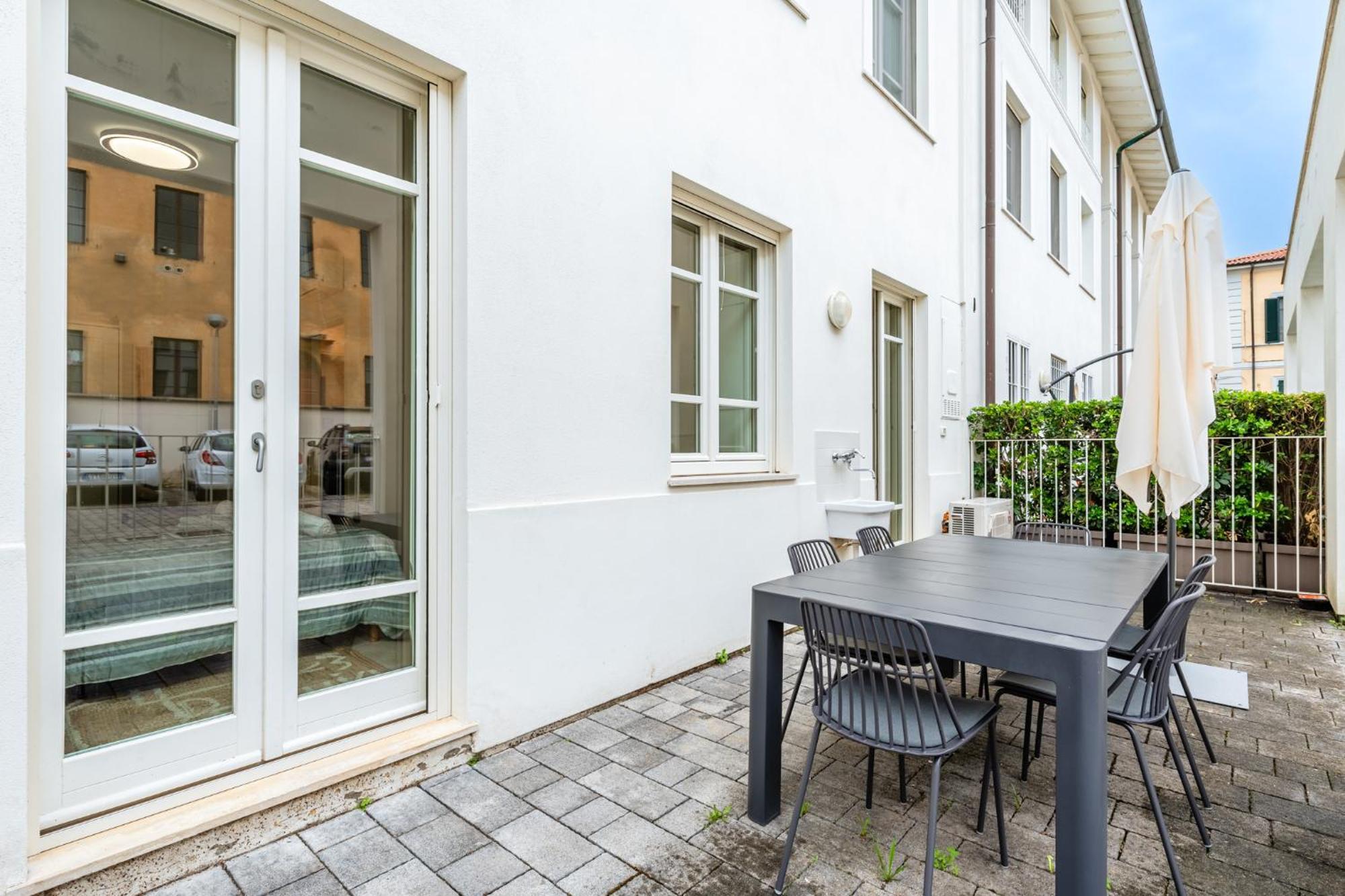 Roped San Martino Garden Apartment Pisa Exterior photo